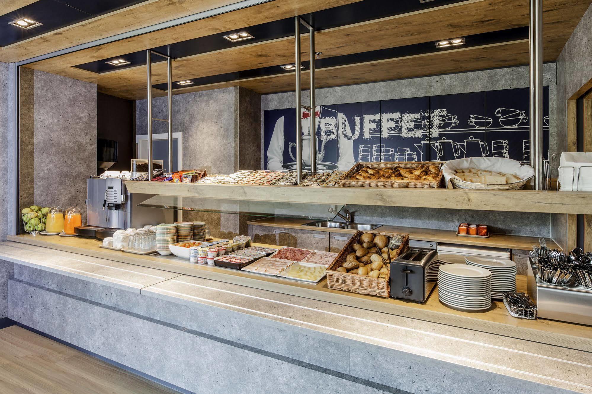 Ibis Budget Bern Expo Ngoại thất bức ảnh